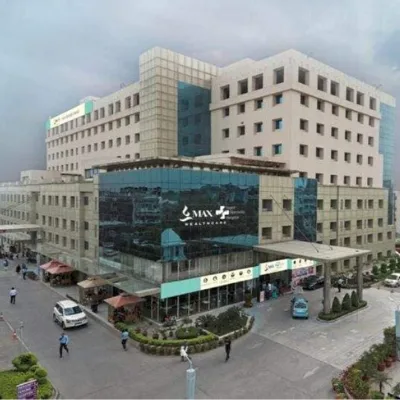 Max Hospital Vaishali