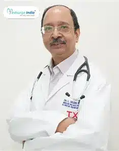 Dr.  Sumeet Sinha